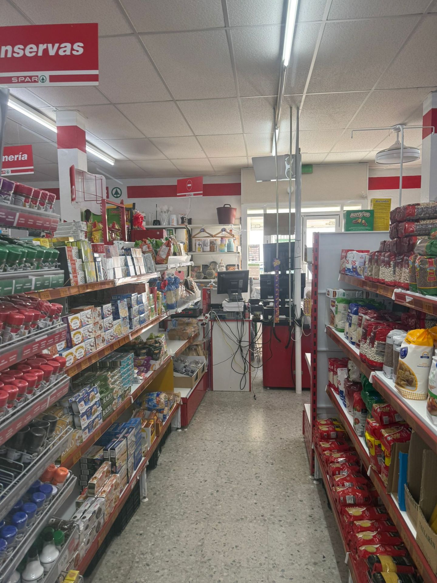 Supermercado SPAR de proximidad con 41 años de trayectoria