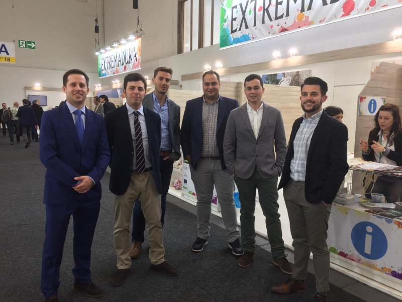 24 empresas extremeñas asisten estos días  a la feria Fruit Logísitica en Berlín con la Cámara