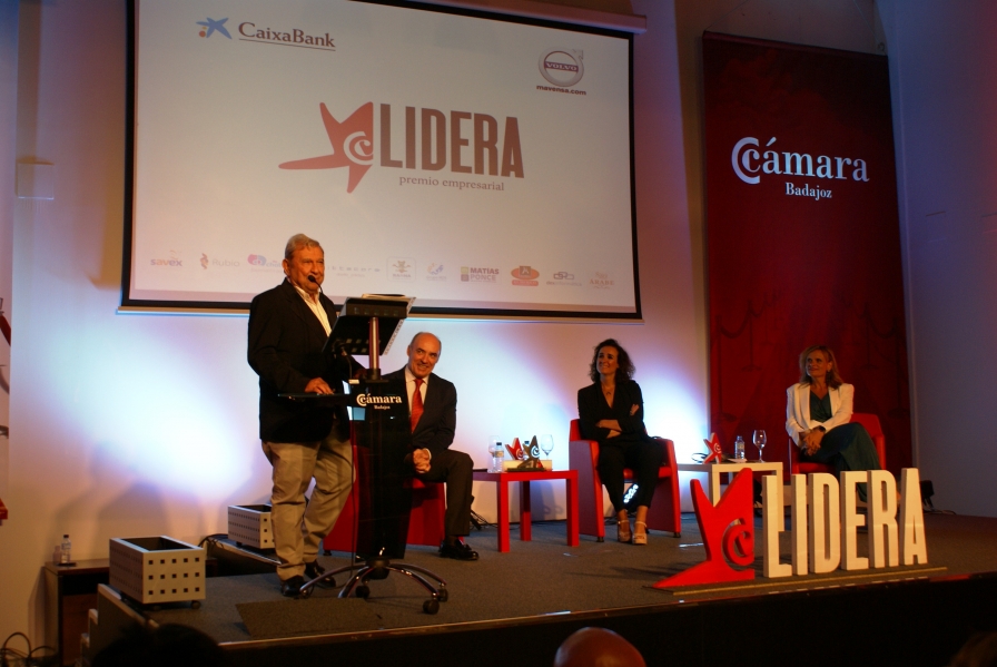 Manuel Vázquez Gimón obtiene el V Premio Lidera de la Cámara de Comercio de Badajoz