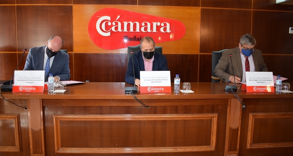 Se presenta la Cátedra de Competitividad de la Cámara de Comercio de Badajoz