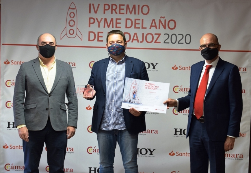 IAAS365 SL recoge el premio Pyme del año 2020 de Badajoz