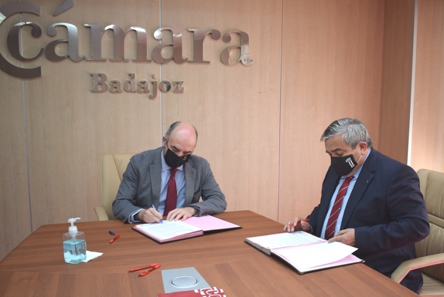  Se consolida el vínculo Universidad y empresa extremeña con una nueva colaboración entre la UEx y la Cámara de Badajoz en materia formativa