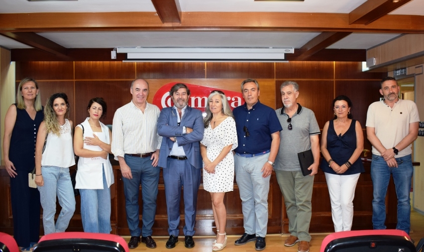 Se firma el nuevo convenio del comercio textil de la provincia de Badajoz en la sede de la Cámara esta mañana