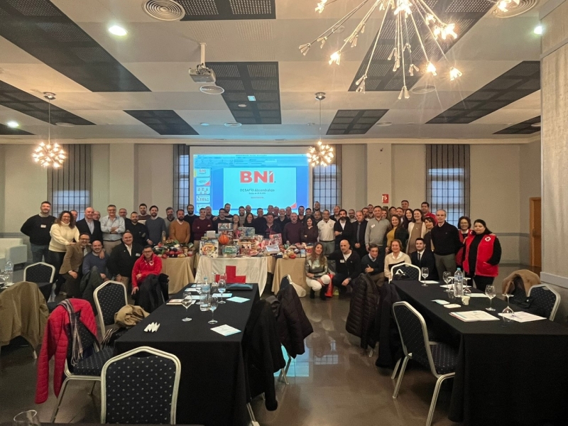 El presidente de la Cámara asiste a una reunión solidaria de BNI en Almendralejo donde destaca el nivel de emprendimiento de la comarca