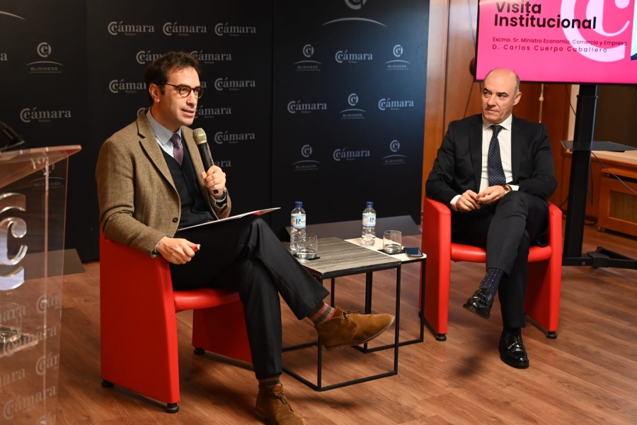 La Cámara de Badajoz acoge el primer encuentro institucional del ministro de Economía con empresarios
