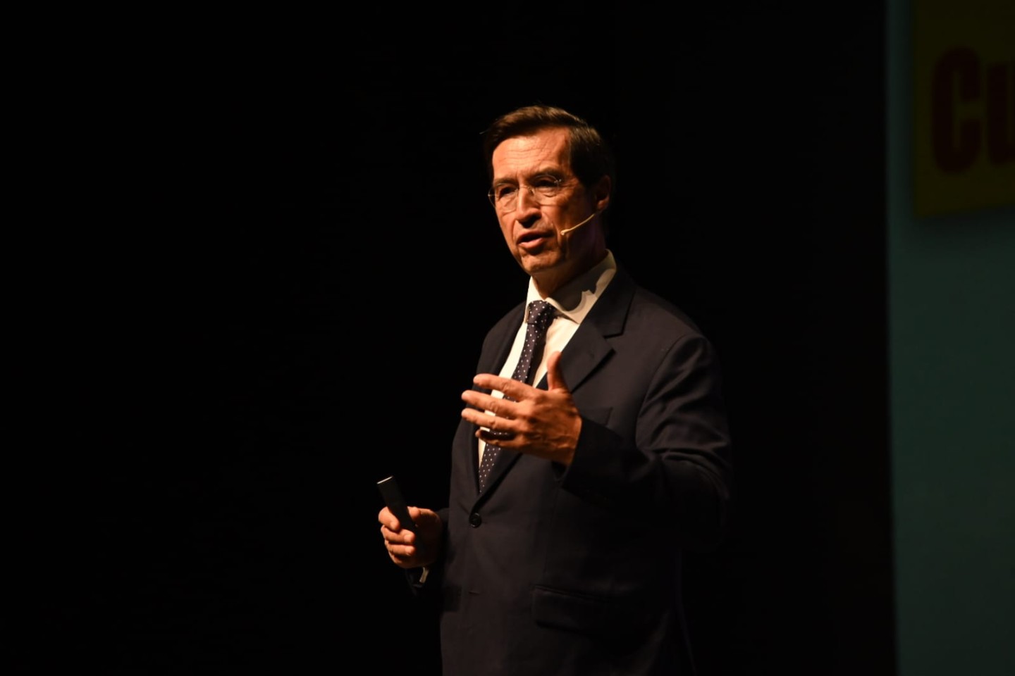 Mario Alonso Puig da las claves sobre la mentalidad de los número uno en el nuevo encuentro empresarial HABLAMOS de la Cámara de Badajoz