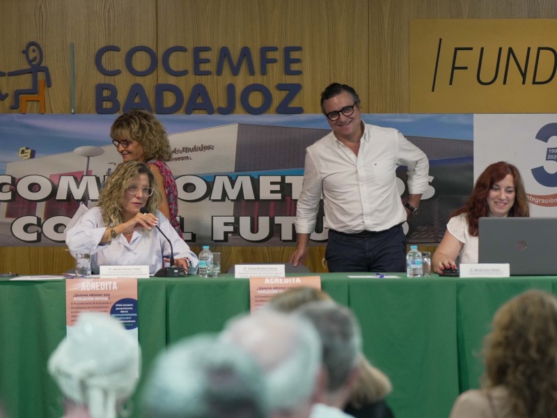 La Cámara de Comercio de Badajoz y COCEMFE presentan el programa Acredita tu Experiencia