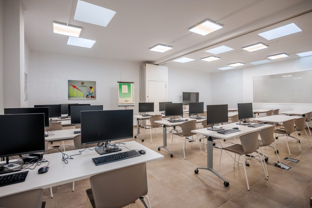 Coworking Digital Nave Cu4tro.0