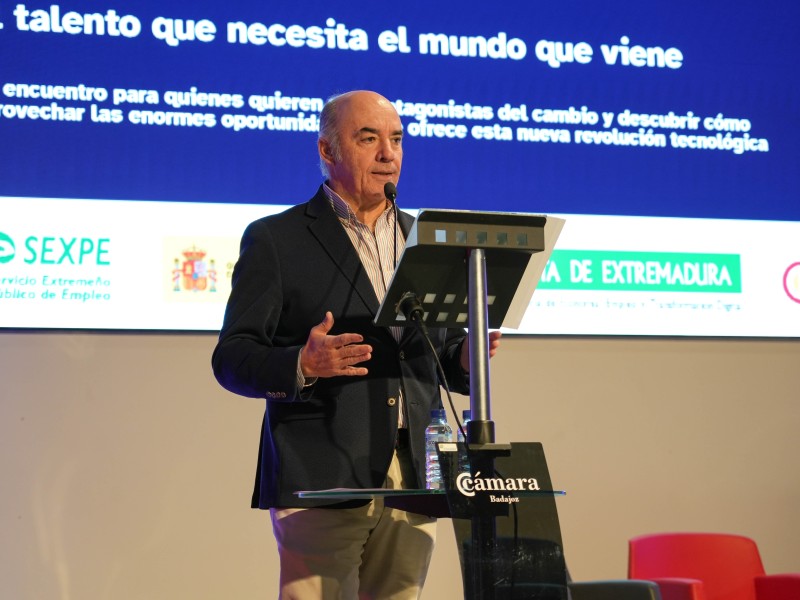 300 alumnos formados en competencias digitales con el Programa Talento Digital para el Empleo de Cámara y SEXPE