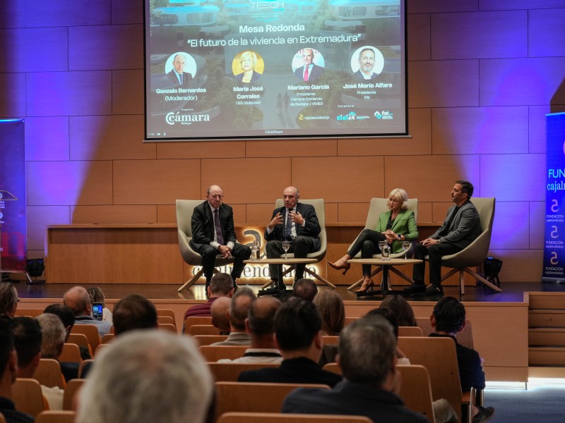 El I Congreso Regional Inmobiliario PropTech de la Cámara de Badajoz reúne a más de un centenar de empresarios del sector