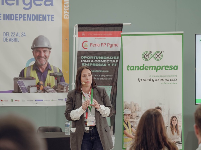 Conexión entre empresa y talento con la I Feria FP Pyme de la Cámara de Badajoz en el marco de Expoenergea 2026
