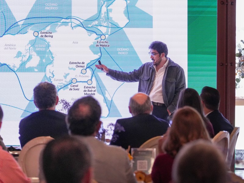 La Cámara de Badajoz analiza el impacto de la geopolítica en la empresa junto a Eduardo Saldaña en una nueva jornada de Mayo Financiero