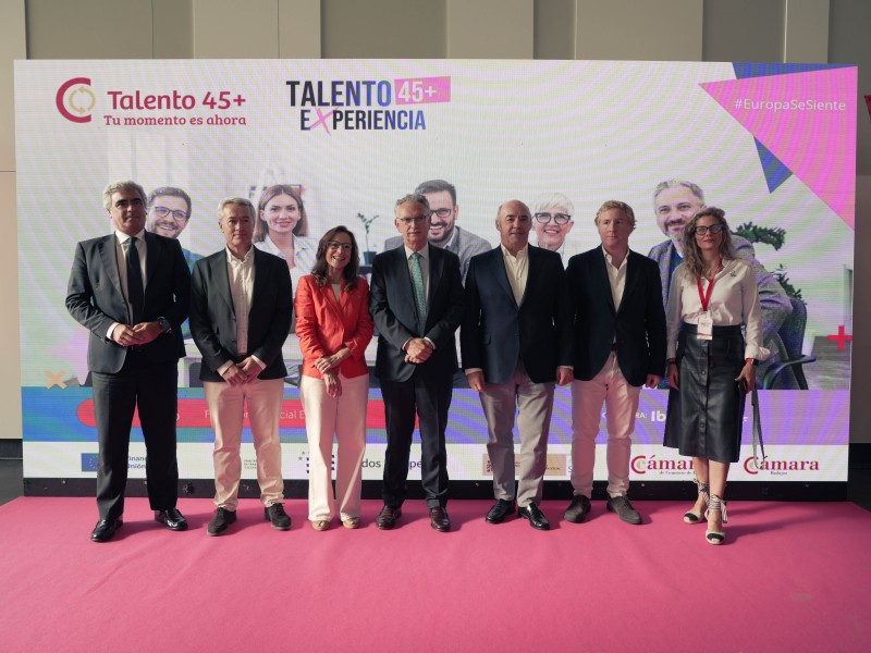 Encuentros 45+ Experiencia reúne a más de 800 participantes en Badajoz para impulsar la empleabilidad del talento sénior