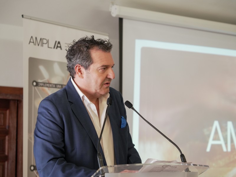 Doce empresas extremeñas completan con éxito el Programa AMPLIA