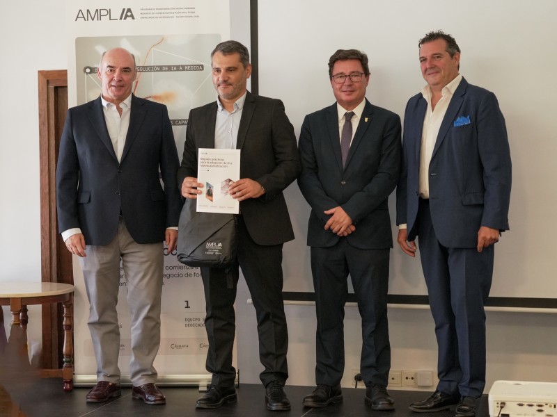 Doce empresas extremeñas completan con éxito el Programa AMPLIA