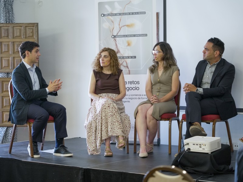 Doce empresas extremeñas completan con éxito el Programa AMPLIA