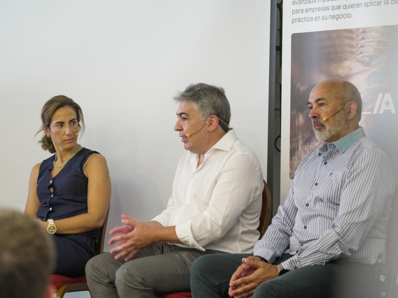 Doce empresas extremeñas completan con éxito el Programa AMPLIA