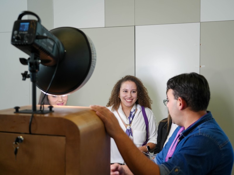 La Feria del Talento Joven de la Cámara de Comercio de Badajoz reúne a más de 1.500 asistentes y conecta talento con oportunidades de empleo