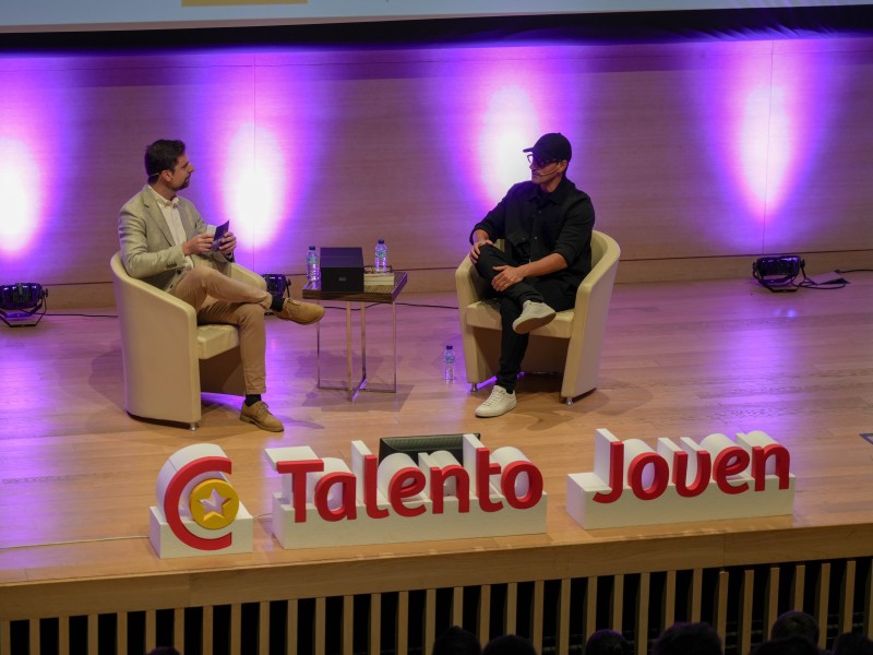 La Feria del Talento Joven de la Cámara de Comercio de Badajoz reúne a más de 1.500 asistentes y conecta talento con oportunidades de empleo